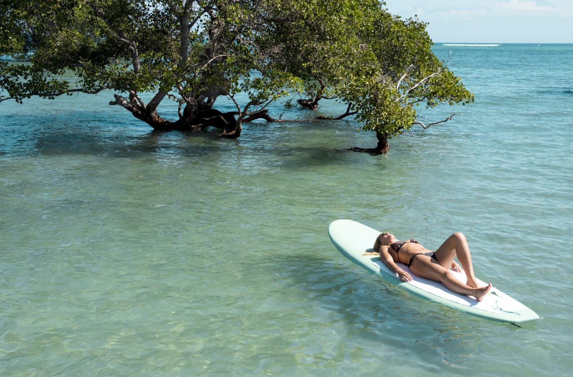 Myamo Beach Lodge Jereweh Dış mekan fotoğraf