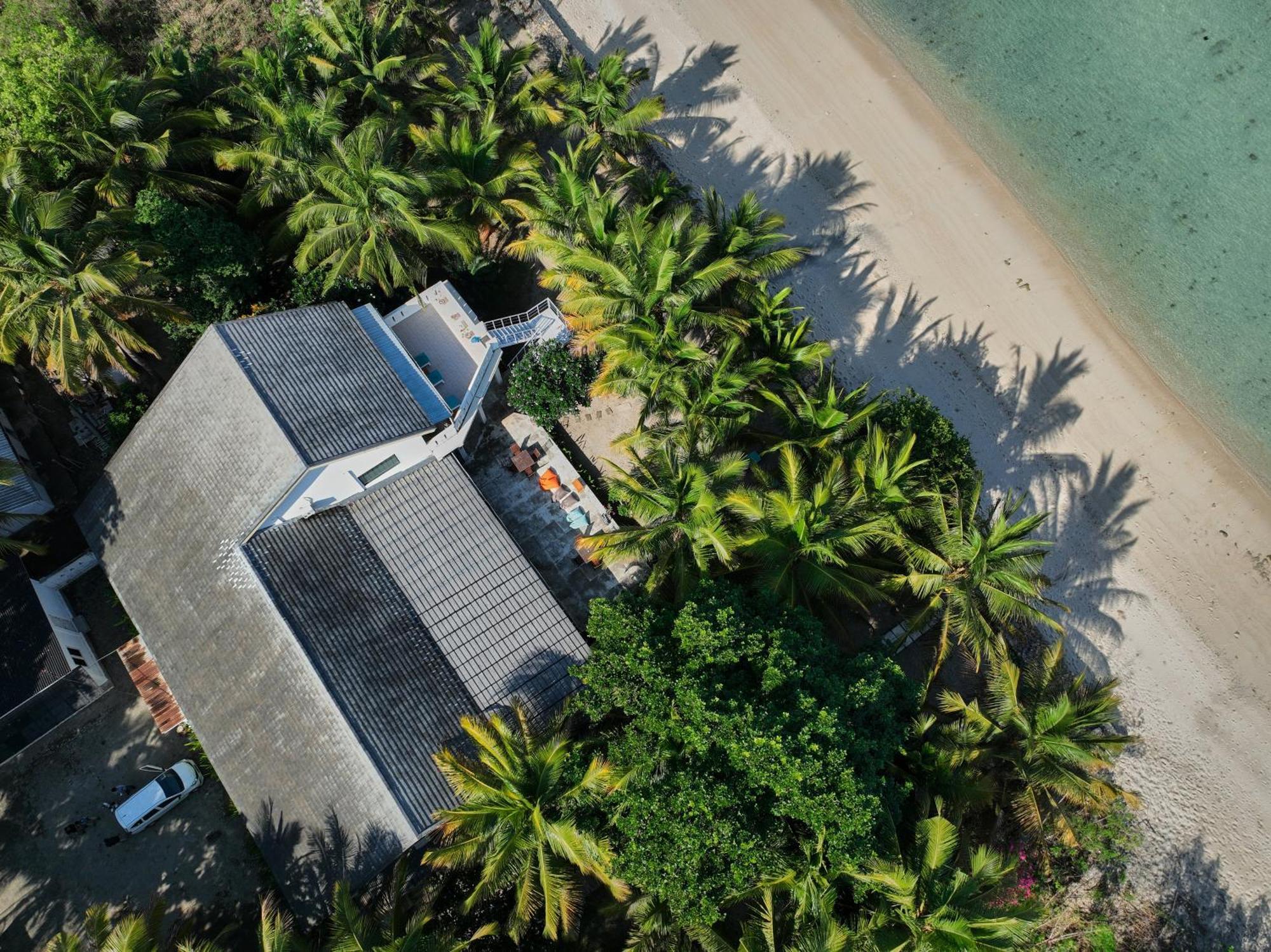 Myamo Beach Lodge Jereweh Dış mekan fotoğraf