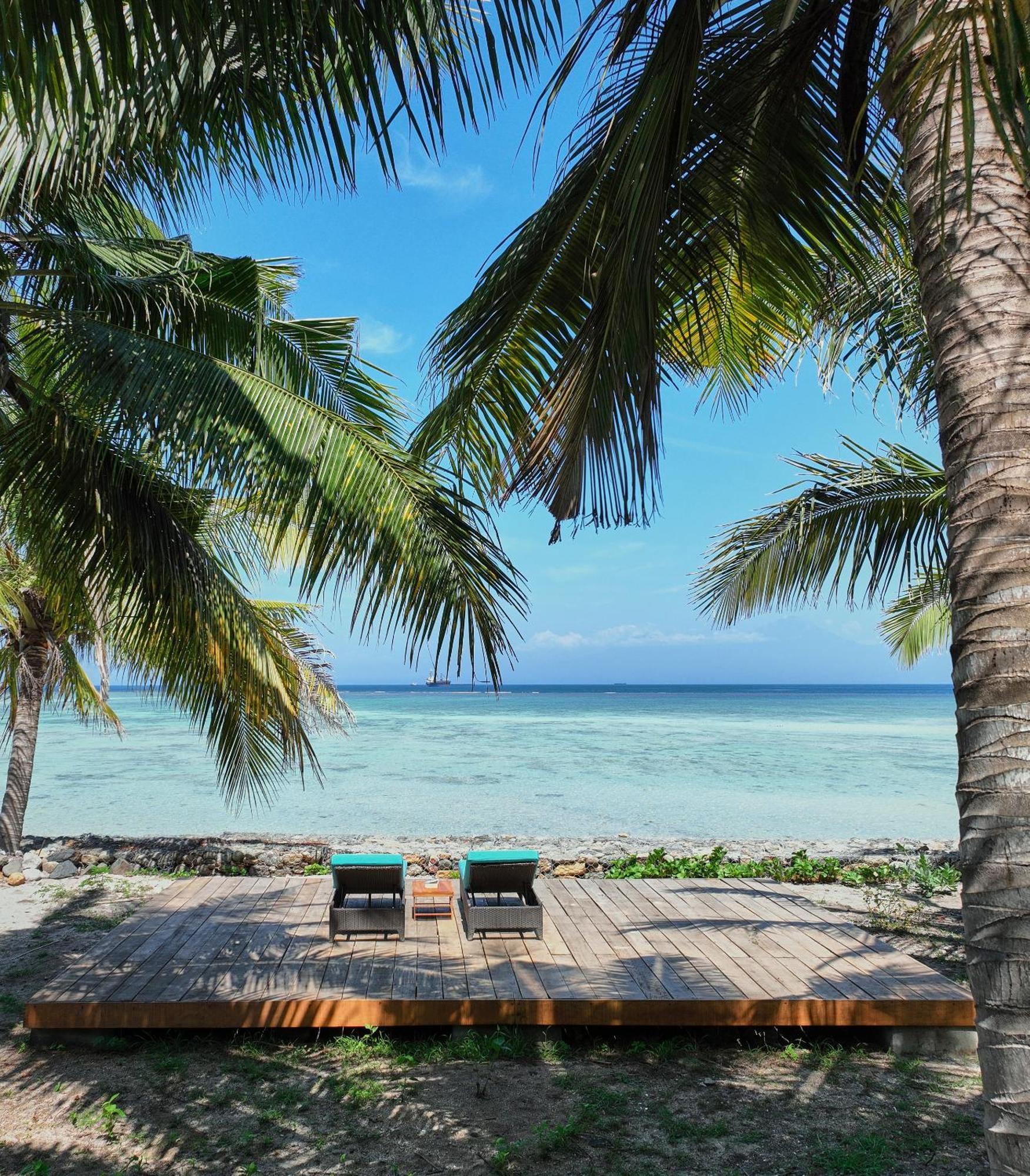 Myamo Beach Lodge Jereweh Dış mekan fotoğraf