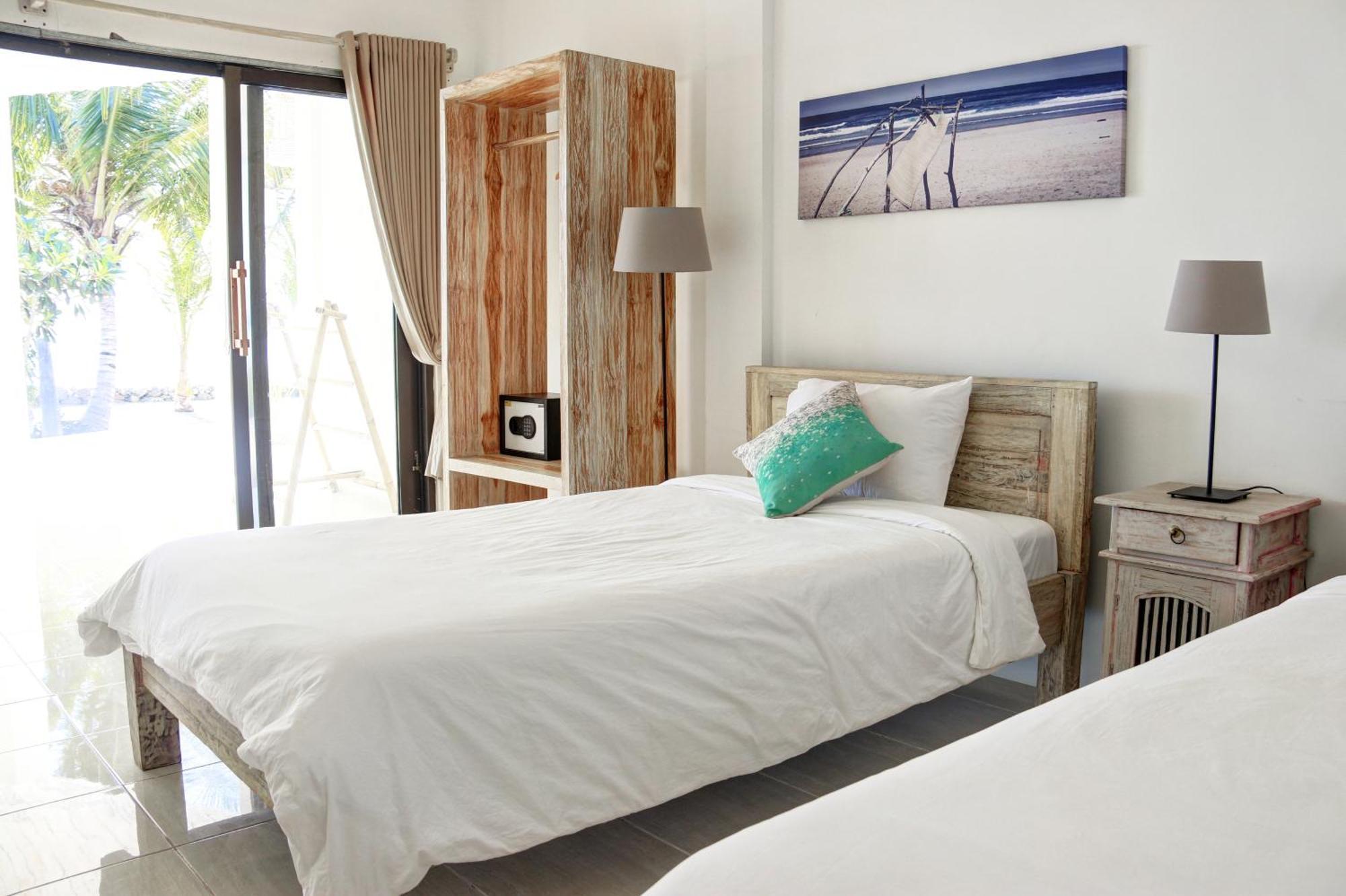 Myamo Beach Lodge Jereweh Dış mekan fotoğraf