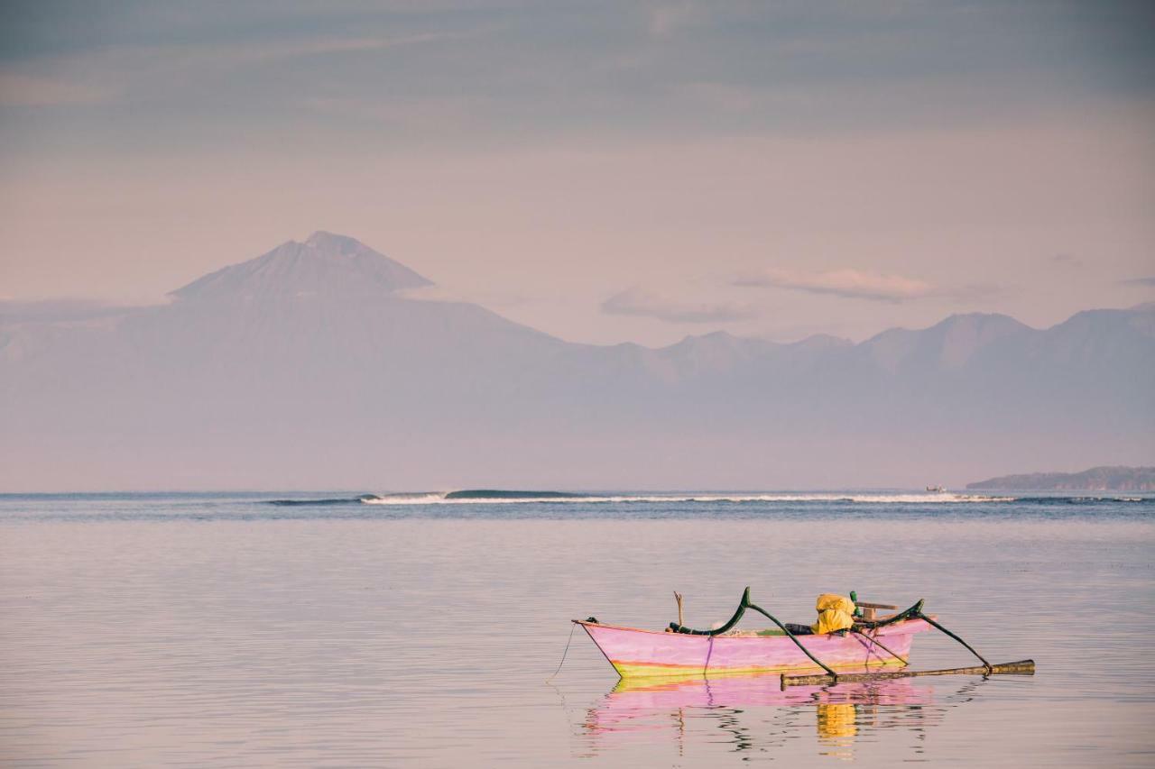 Myamo Beach Lodge Jereweh Dış mekan fotoğraf